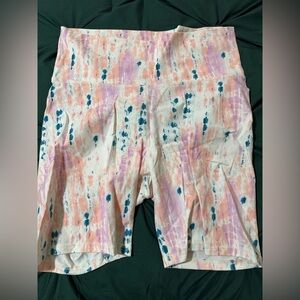 Old Navy Women's Pink Tie-Dye Bike Shorts